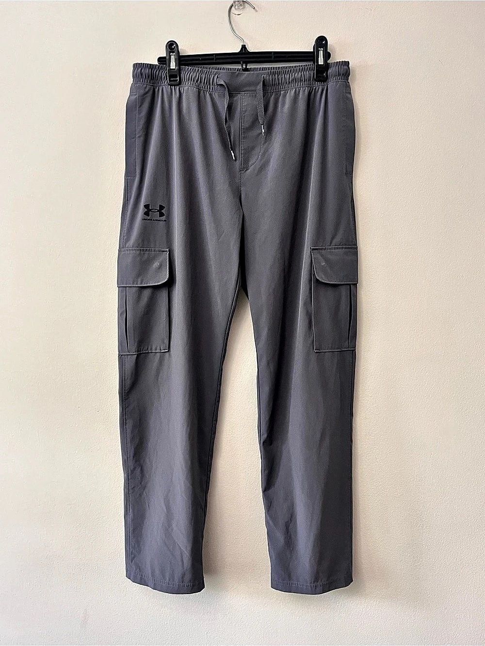 Under Armour Boys Icon Woven Cargo Pants Gray Youth XL